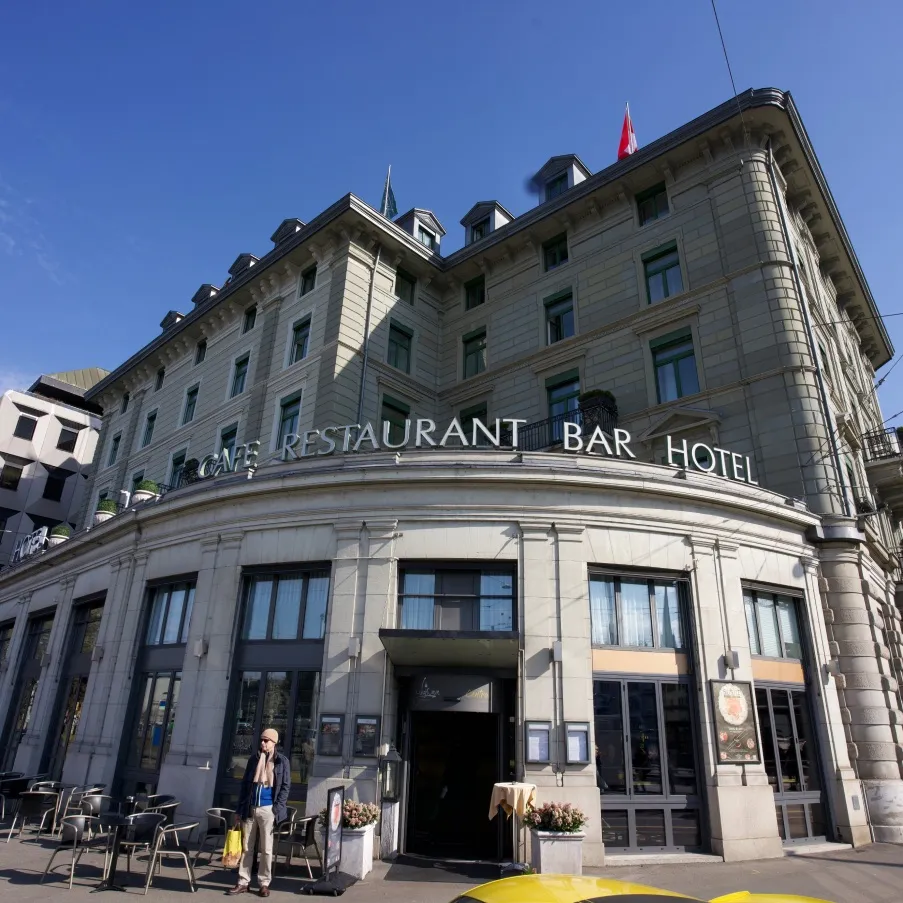 Zimmersanierung Hotel Plaza, Zürich